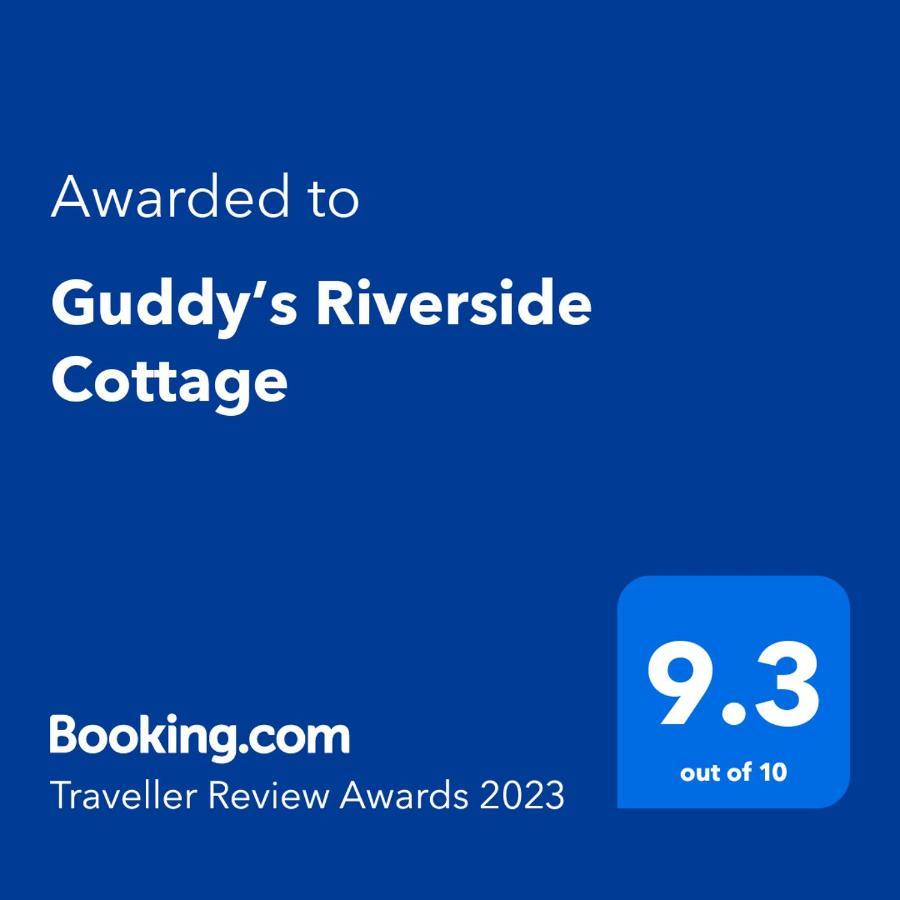 Guddy'S Riverside Cottage Nausori Ngoại thất bức ảnh